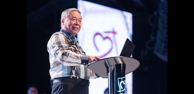 Pastor Zhang Mao Song (張茂松牧師) at Heart of God Church